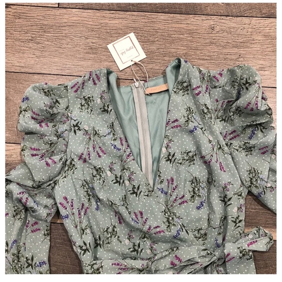 Floral Ruffle Coachella Romper - Picture 7 of 10